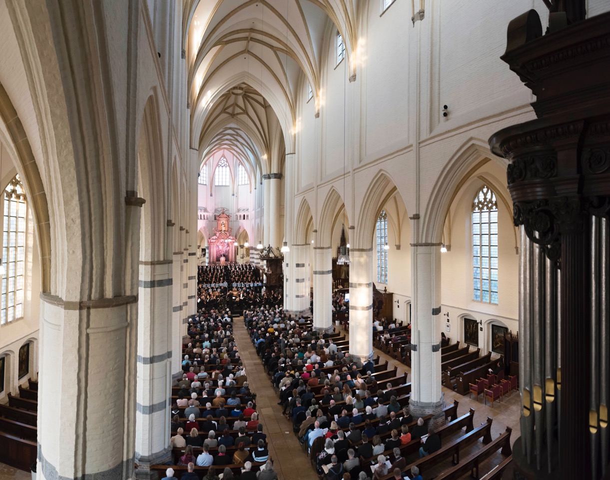 Sint-Petrusbasiliek Oirschot. Fotograaf: Liza van de Ven Photography (2019)